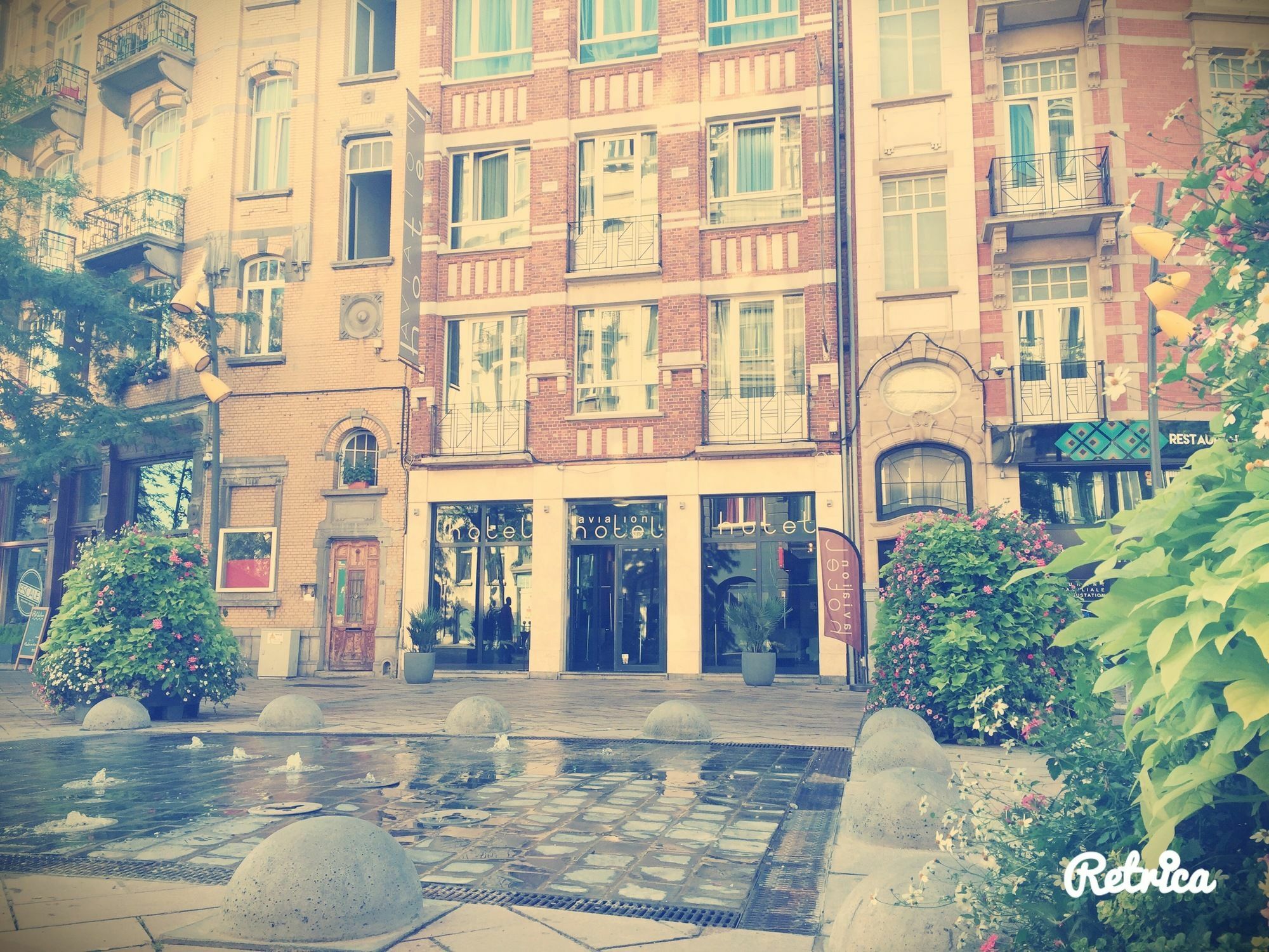 Hotel Aviation Saint-Gilles Экстерьер фото